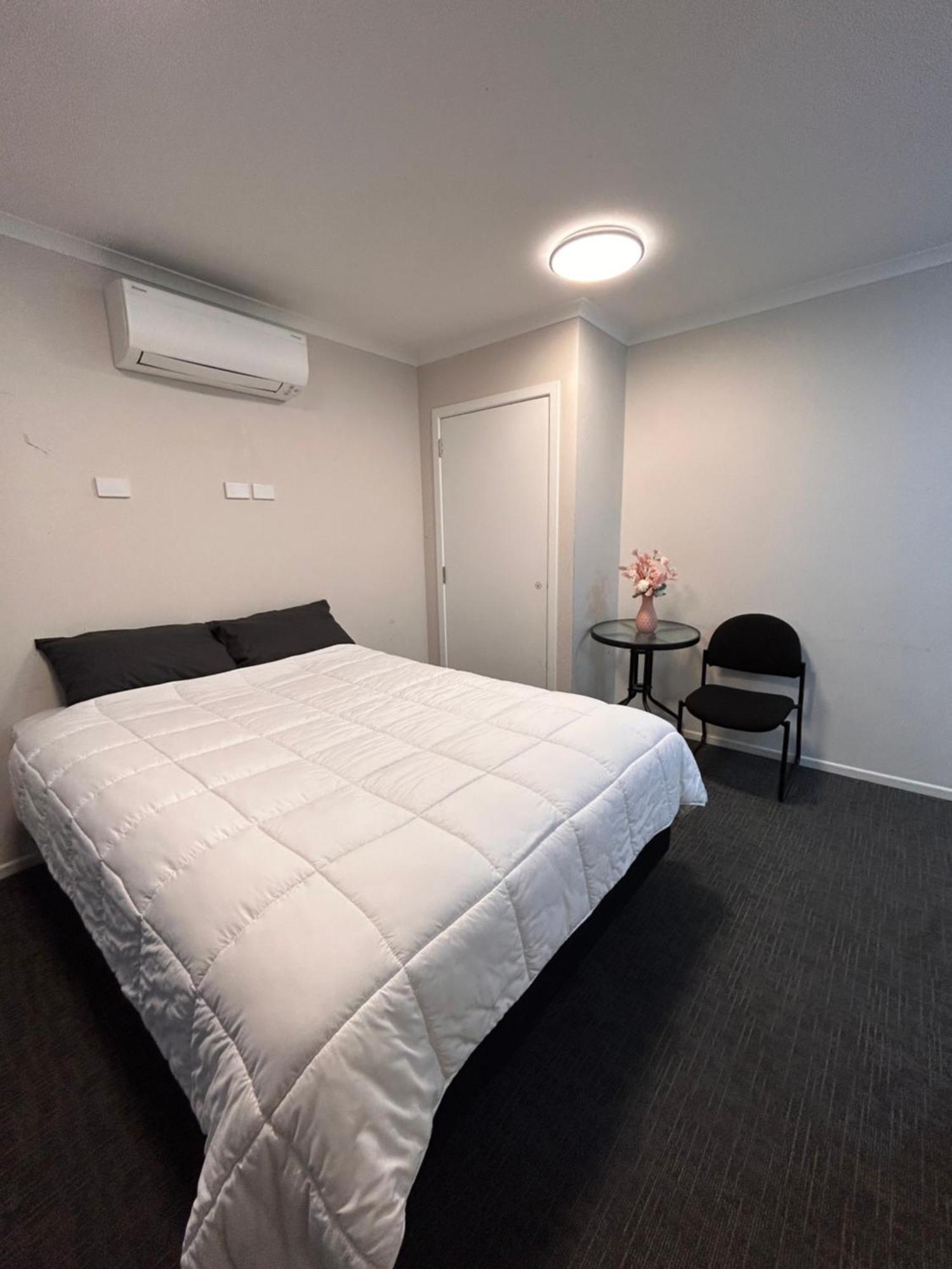 Terapa Motor Inn Hamilton Extérieur photo