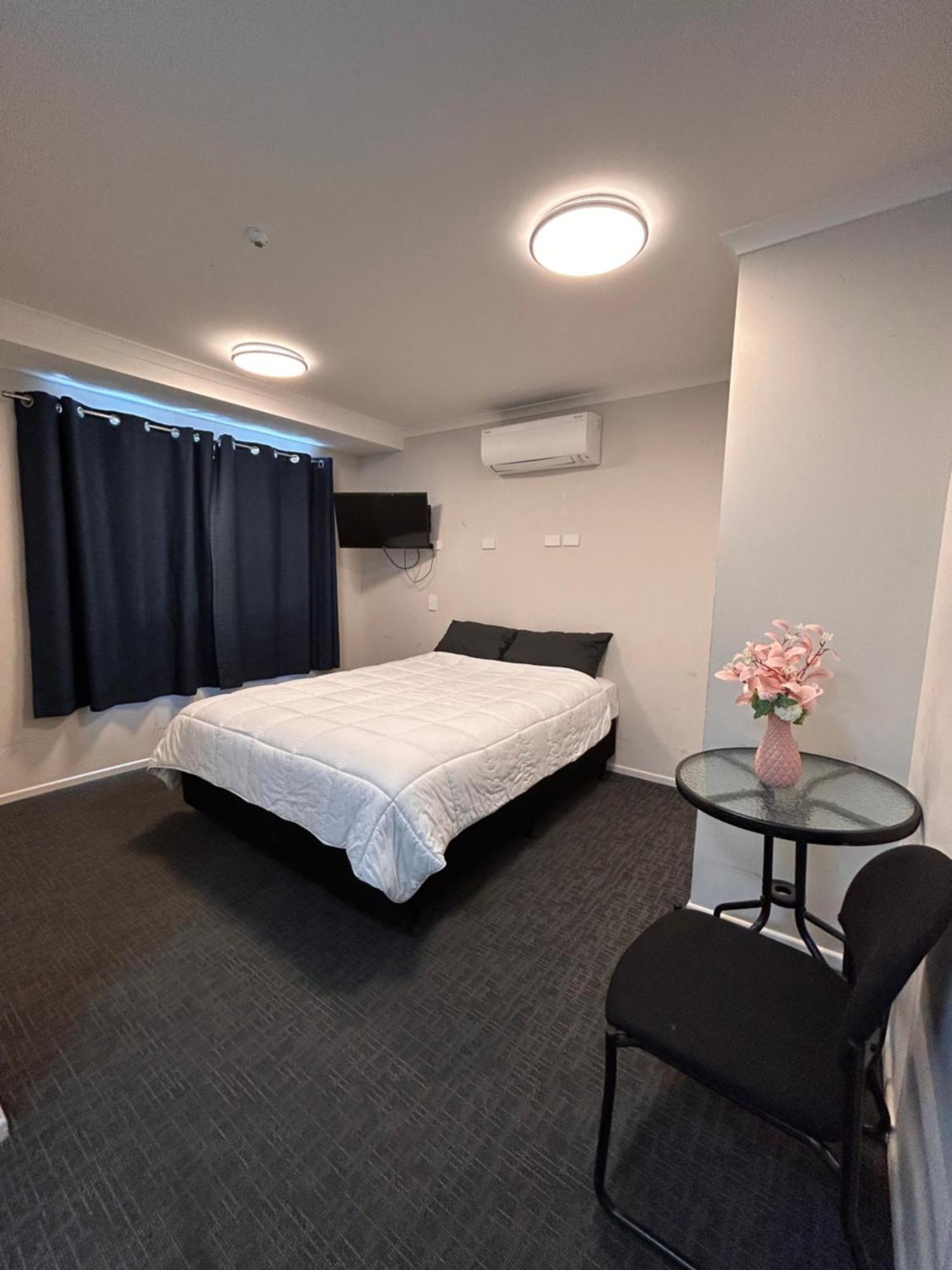 Terapa Motor Inn Hamilton Extérieur photo