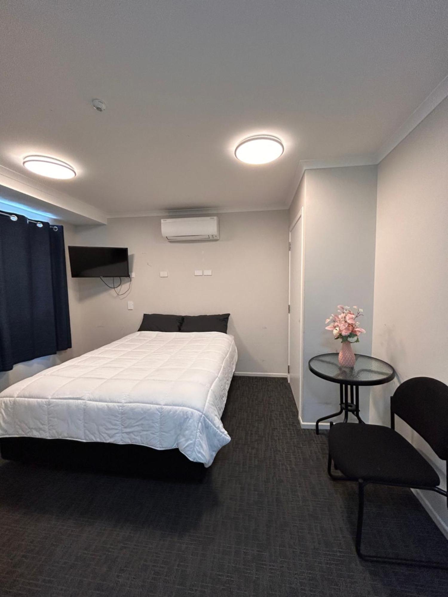 Terapa Motor Inn Hamilton Extérieur photo