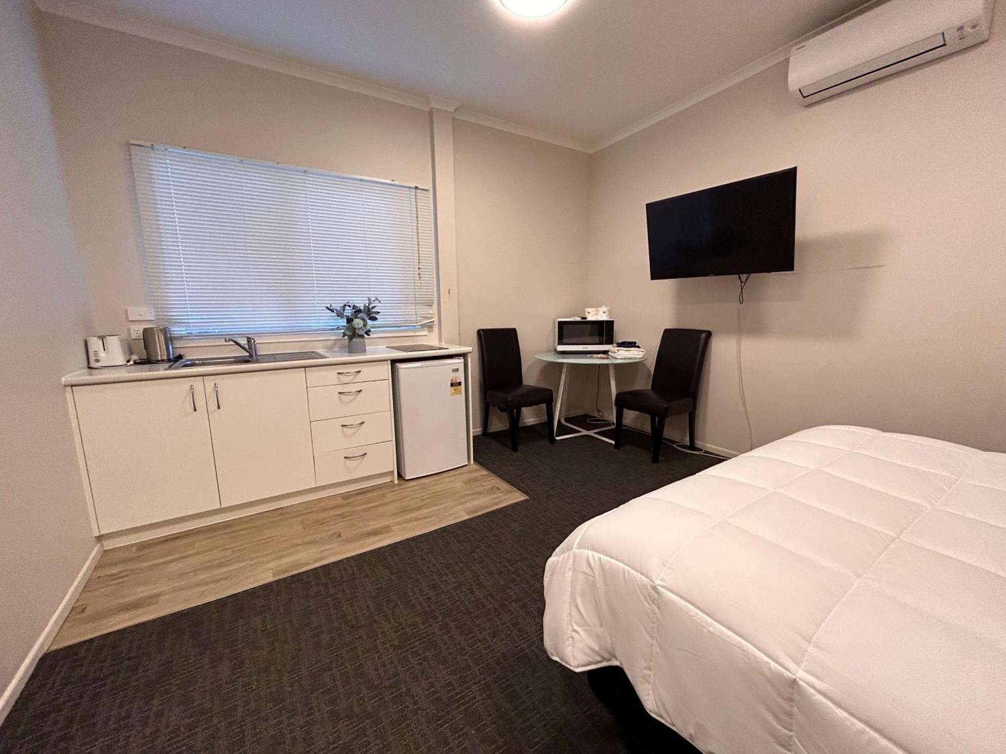 Terapa Motor Inn Hamilton Extérieur photo